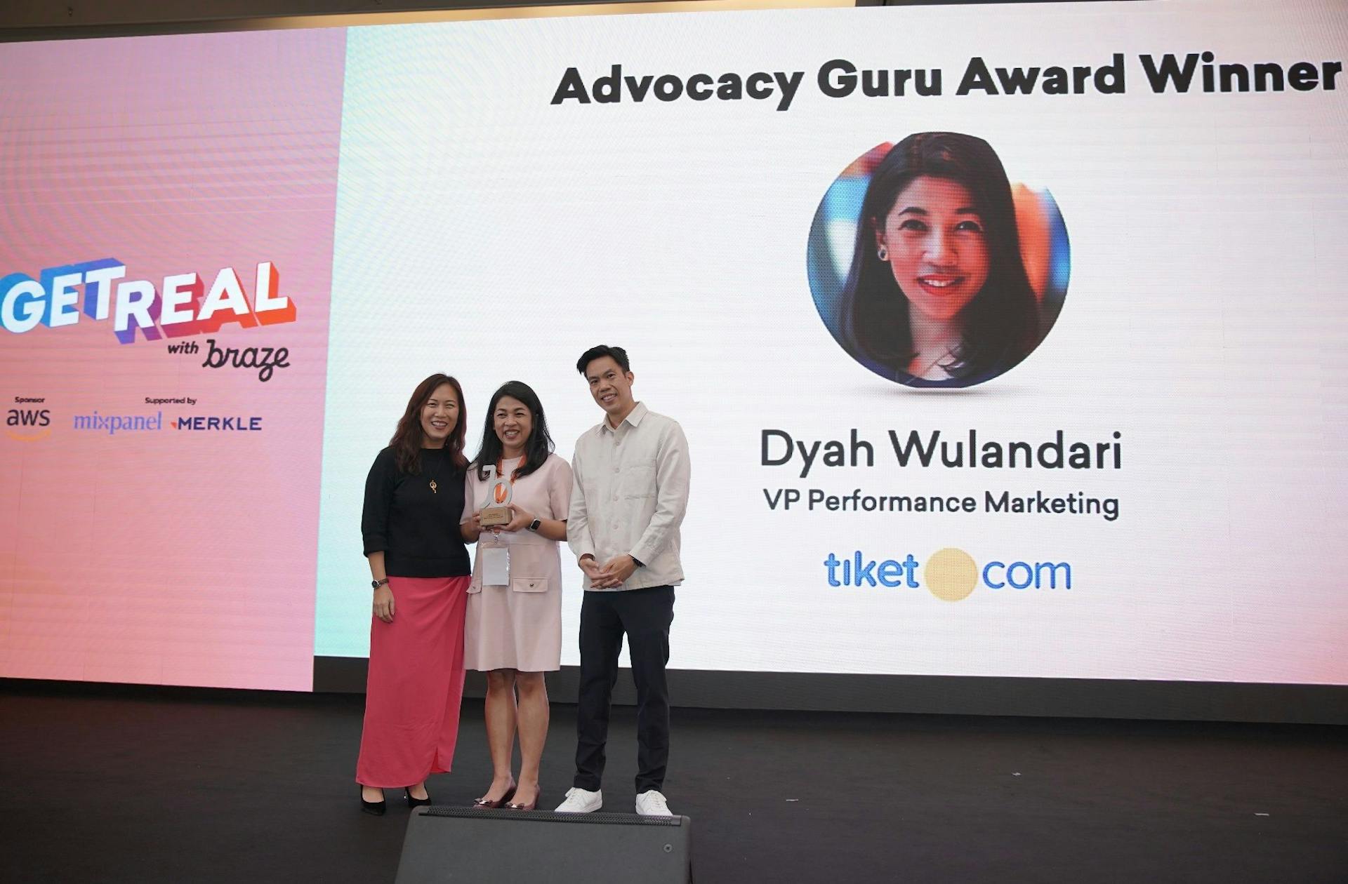 Advocacy Guru Award: Dyah Wulandari – Inspiring Customer Engagement at tiket.com