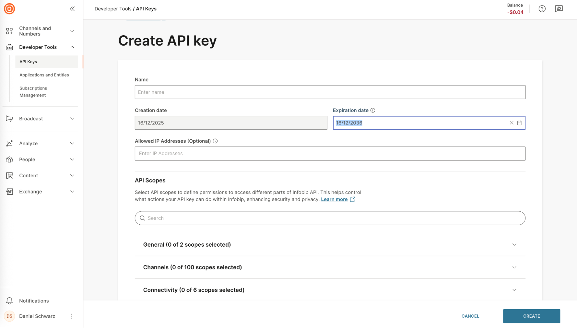 "Create API key" page with a creation date of "16/12/2025" and expiration date of "16/12/36".