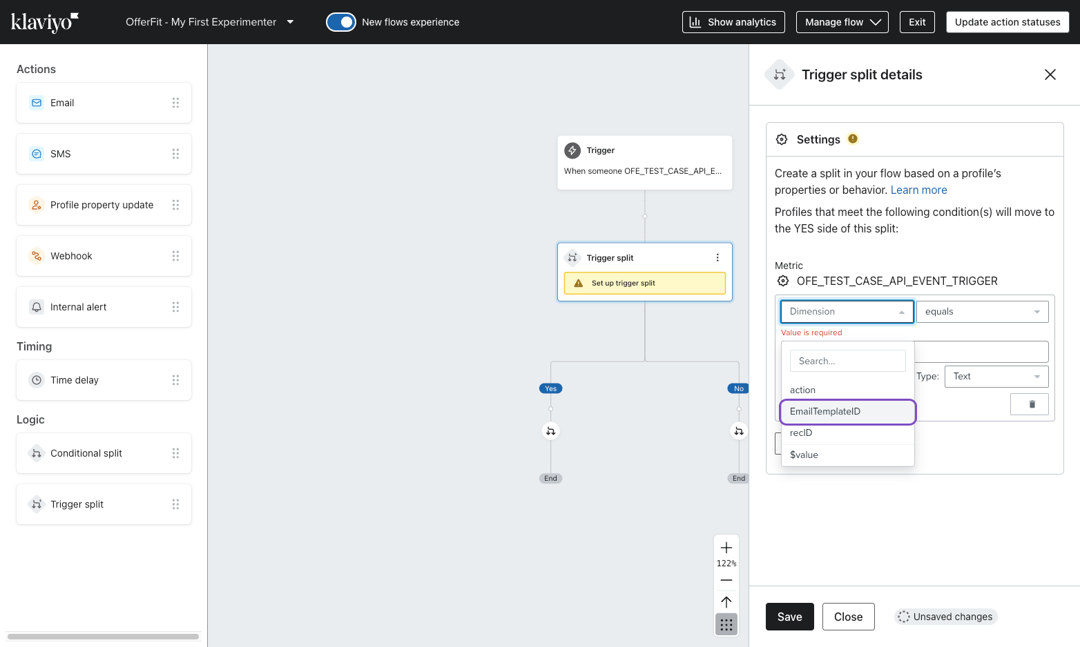 Diagramme de flux Klaviyo montrant un nœud Trigger alimentant un Trigger split configuré avec Dimension EmailTemplateID.