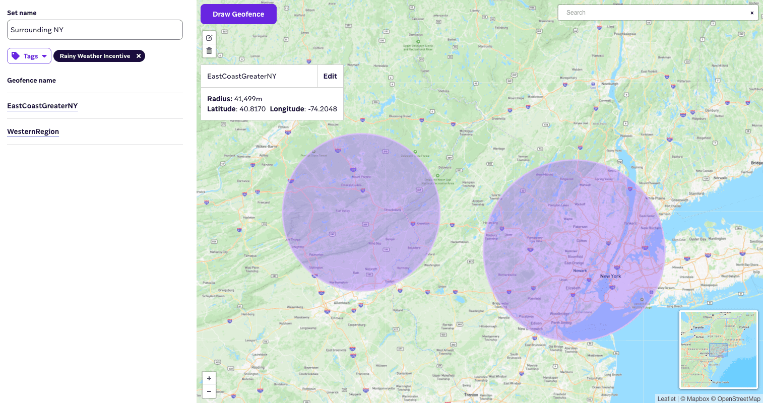 「EastCoastGreaterNY」と「WesternRegion」の 2 つのジオフェンスが地図上に 2 つの円で描画されたジオフェンスセット。