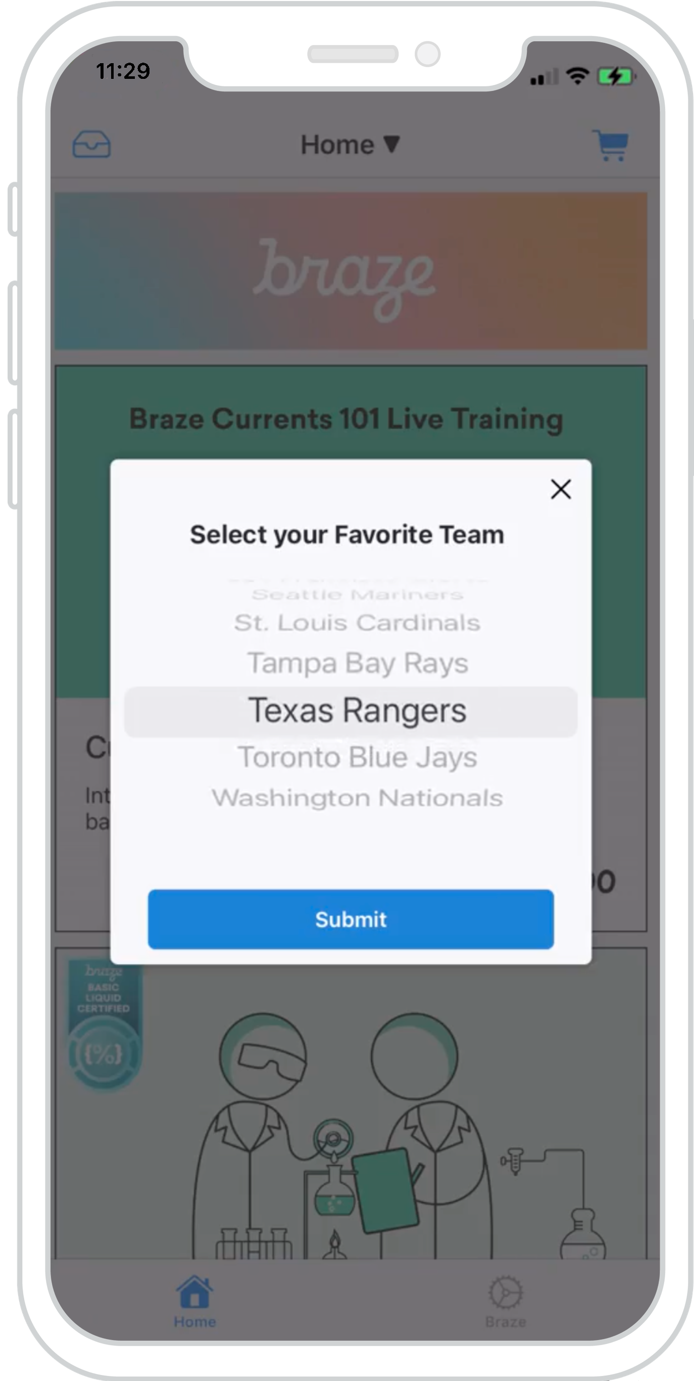 iPhone にモーダルアプリ内メッセージが表示されるので、スポーツチームのリストを順番に表示してお気に入りのチームを選択できます。このアプリ内メッセージの下部には、大きな青い送信ボタンがあります。